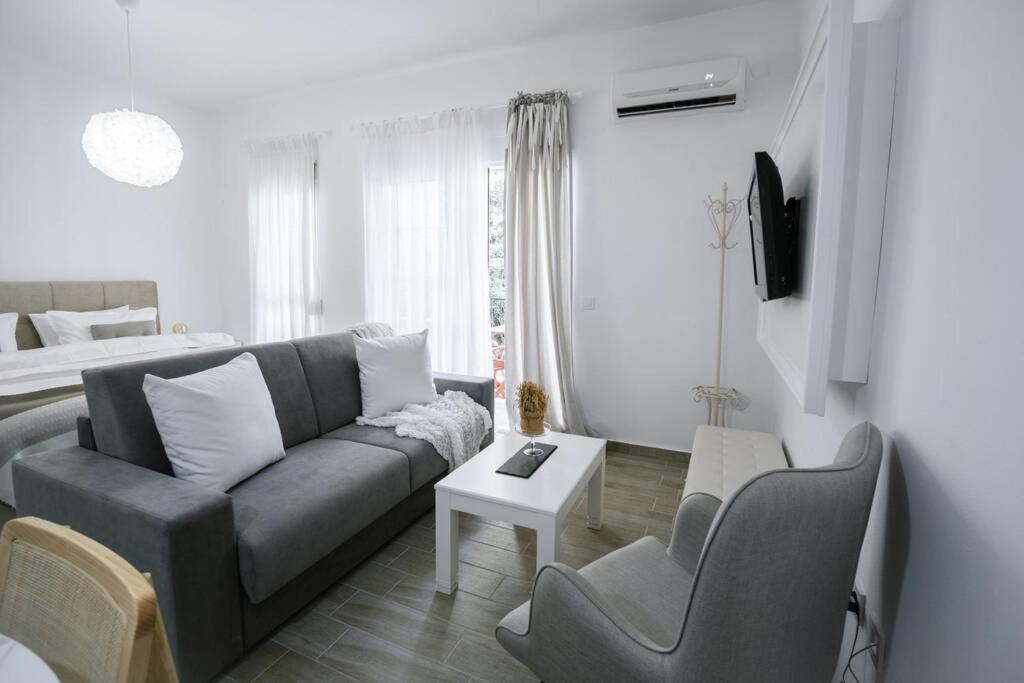 Luxury Central Studio Ксанти Екстериор снимка