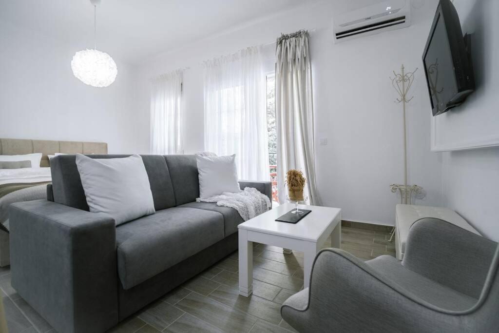 Luxury Central Studio Ксанти Екстериор снимка